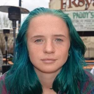 Meet your Posher, Tonya